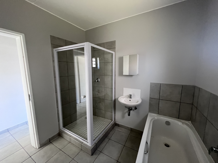 To Let 2 Bedroom Property for Rent in Parklands North Western Cape